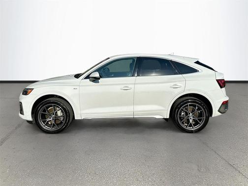 2022 Audi Q5 45 S line Premium Plus