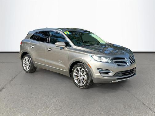 2017 Lincoln MKC Select