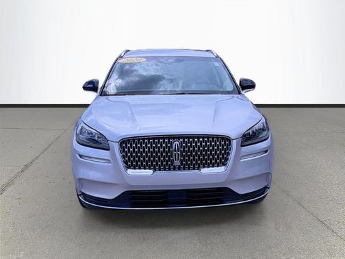 Ingot Silver 2020 Lincoln Corsair Standard