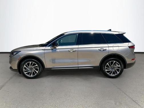 Mocha 2021 Lincoln Corsair Standard