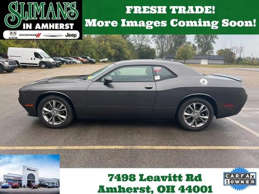 2021 Dodge Challenger SXT
