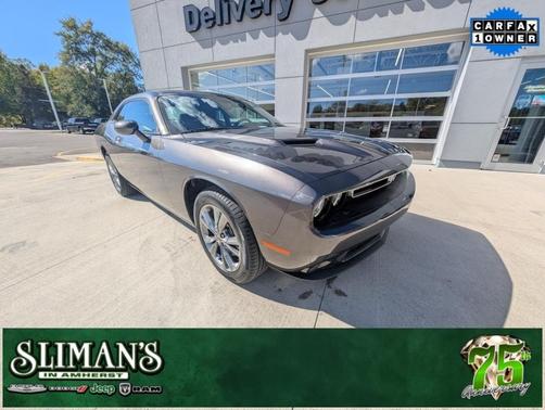 2021 Dodge Challenger SXT