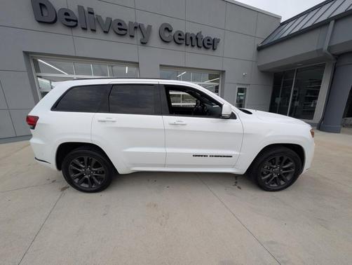 2019 Jeep Grand Cherokee Altitude
