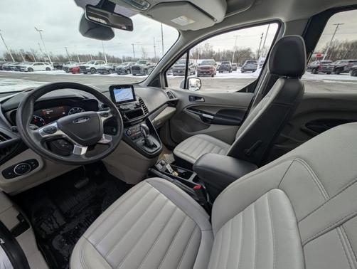 2020 Ford Transit Connect Titanium