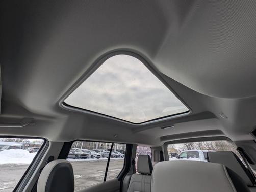 2020 Ford Transit Connect Titanium