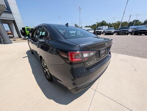 2020 Subaru Legacy 