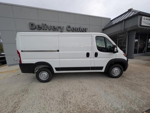 2025 RAM ProMaster 1500 Low Roof