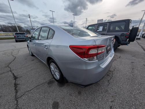 2018 Subaru Impreza 2.0i Premium