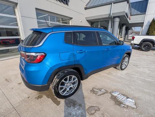 2024 Jeep Compass Latitude Lux