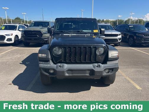 2020 Jeep Gladiator Sport