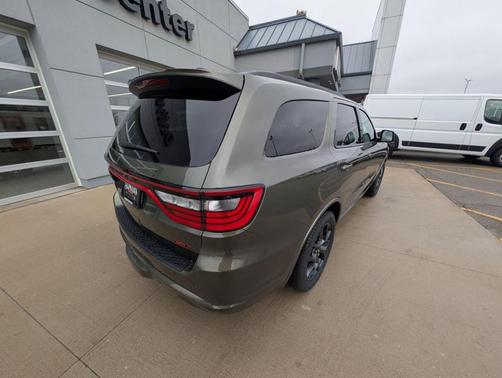 2026 Dodge Durango GT HEMI V8