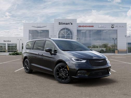 Diamond Black 2026 Chrysler Pacifica Select