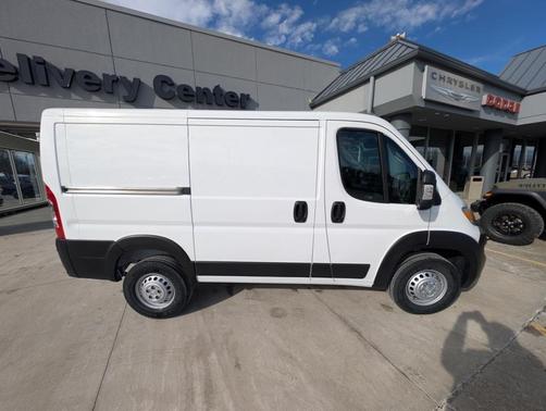 2025 RAM ProMaster 1500 Low Roof