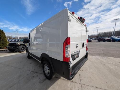 2025 RAM ProMaster 1500 Low Roof