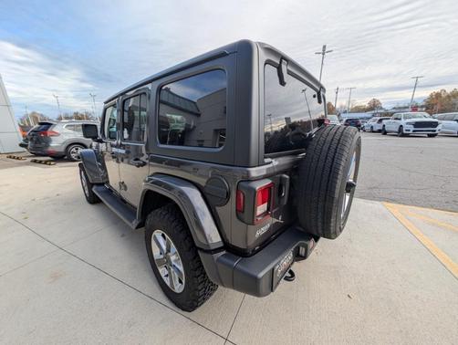 2020 Jeep Wrangler Unlimited Sahara