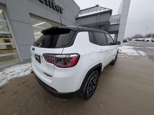 2026 Jeep Compass Trailhawk