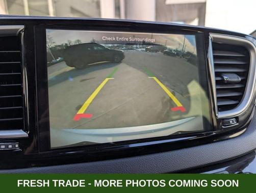 2024 Chrysler Pacifica Touring-L