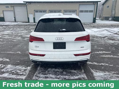 2023 Audi Q5 45 S line quattro Premium