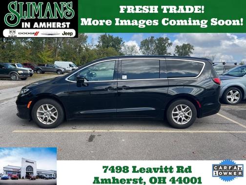 2024 Chrysler Pacifica Touring-L