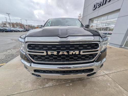 2024 RAM 1500 Big Horn/Lone Star