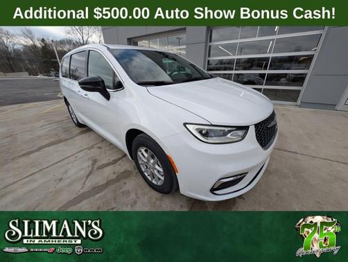 2026 Chrysler Pacifica Select