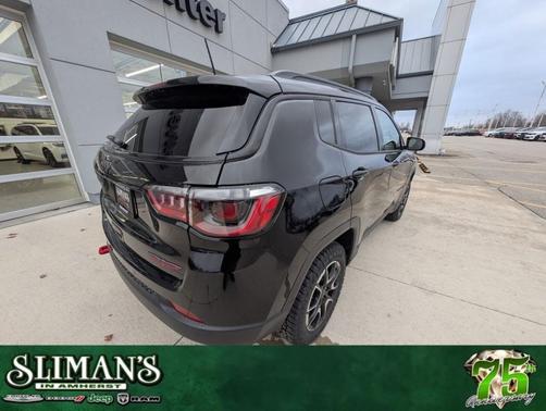 Diamond Black 2026 Jeep Compass Trailhawk