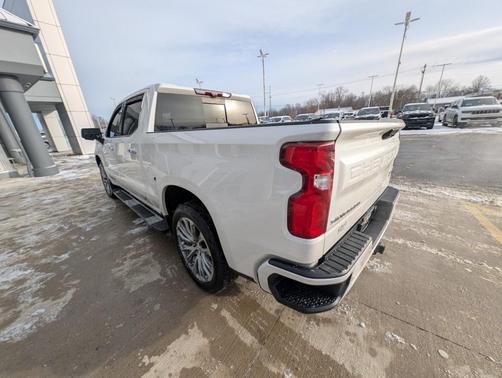 2022 Chevrolet Silverado 1500 High Country