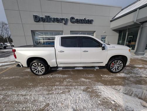 2022 Chevrolet Silverado 1500 High Country