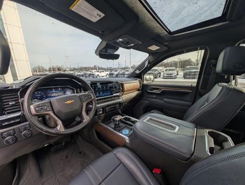 2022 Chevrolet Silverado 1500 High Country