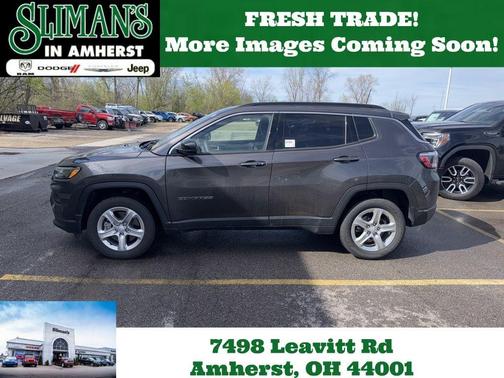 Granite Crystal Clearcoat Metallic 2023 Jeep Compass Latitude