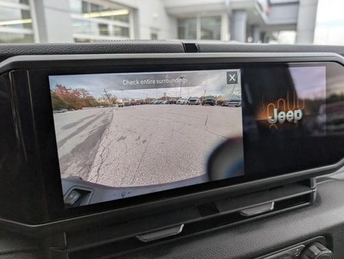 2026 Jeep Gladiator Sport