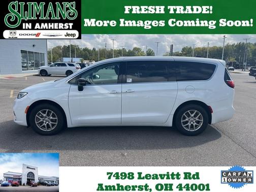 2024 Chrysler Pacifica Touring-L