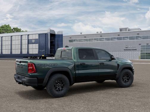 Serrano Red 2026 RAM 1500 RHO