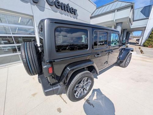 2024 Jeep Wrangler 4xe Sport