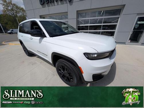 2025 Jeep Grand Cherokee L Laredo