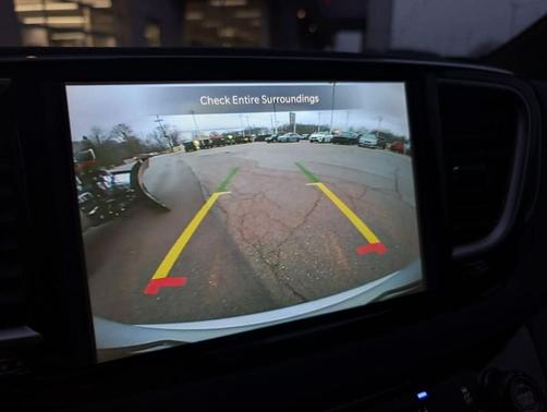 Silver Mist 2026 Chrysler Voyager LX