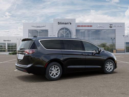Diamond Black 2026 Chrysler Voyager LX