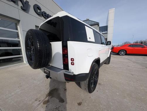 2024 Land Rover Defender P300