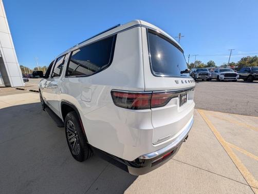 2023 Jeep Wagoneer L Series II