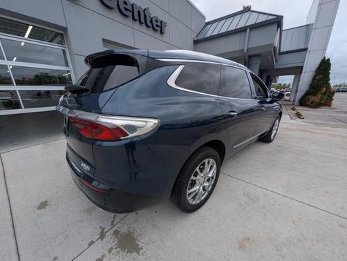 2022 Buick Enclave Premium