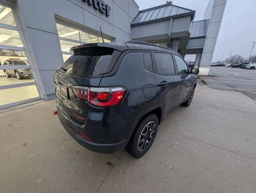 2026 Jeep Compass Trailhawk