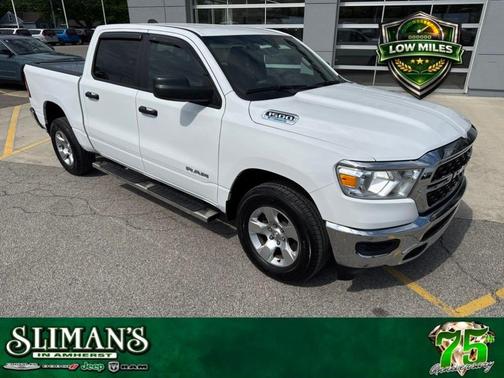 Bright White Clearcoat 2024 RAM 1500 Big Horn/Lone Star