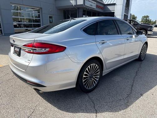 Ingot Silver 2018 Ford Fusion SE