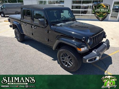 Black Clearcoat 2024 Jeep Gladiator Sport