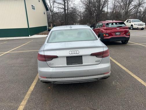 2019 Audi A4 2.0T Premium Plus