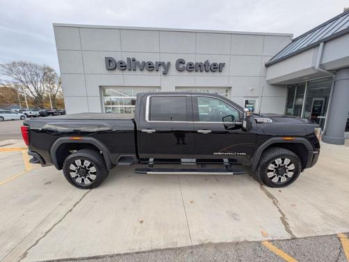 2024 GMC Sierra 2500 Denali