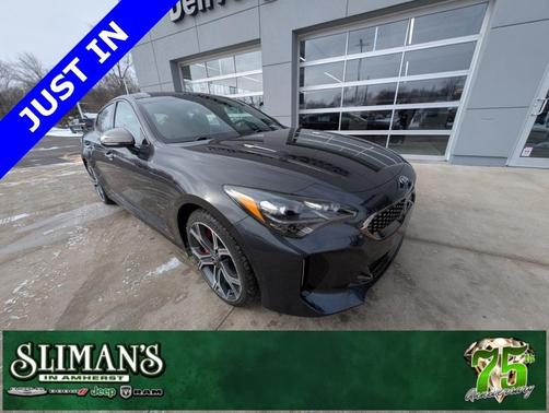 2021 Kia Stinger GT1