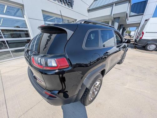2020 Jeep Cherokee Trailhawk