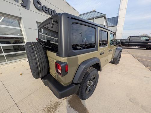 2026 Jeep Wrangler Sport