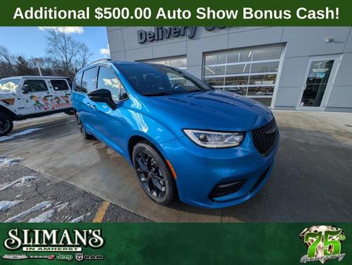 2026 Chrysler Pacifica Select AWD